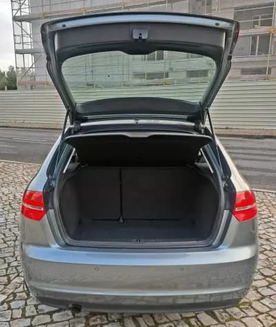 Sell Audi A3 Sportback 2011 - 13000 EUR, 50000 km - AUTO.MOTO.pt