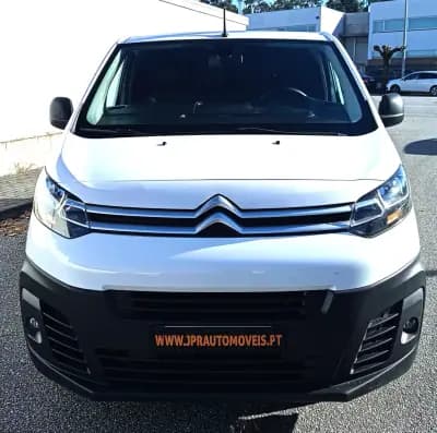 Vendo Citroën Jumpy 2020 - 14990 EUR, 143000 km - AUTO.MOTO.pt