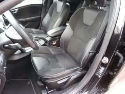 Vendo Volvo V40 2017 - 16800 EUR, 170641 km - AUTO.MOTO.pt