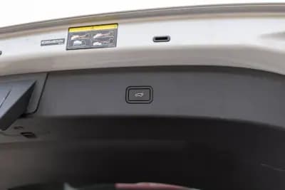 Vendo Smart 1 2023 - 28900 EUR, 25000 km - AUTO.MOTO.pt