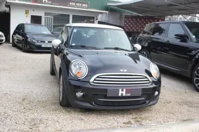 Vendo MINI 2011 - 9900 EUR, 186600 km - AUTO.MOTO.pt