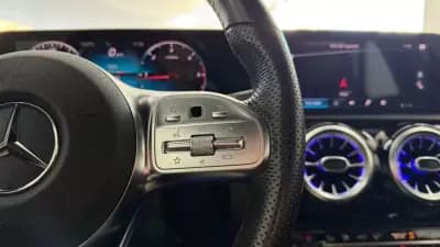 Sell Mercedes-Benz A 180 2019 - 24990 EUR, 126893 km - AUTO.MOTO.pt