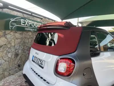 Sell Smart Fortwo Cabrio 2019 - 17900 EUR, 40794 km - AUTO.MOTO.pt