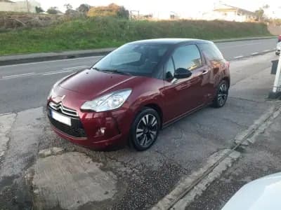 Vendo Citroën DS3 2010 - 8900 EUR, 175200 km - AUTO.MOTO.pt