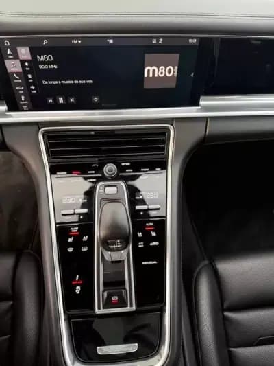 Vendo Porsche Panamera 2017 - 58990 EUR, 114000 km - AUTO.MOTO.pt