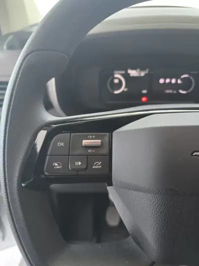 Vendo Opel Combo 2024 - 21900 EUR, 11972 km - AUTO.MOTO.pt