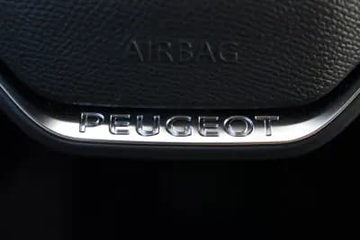 Vendo Peugeot 508 SW 2022 - 18900 EUR, 139357 km - AUTO.MOTO.pt