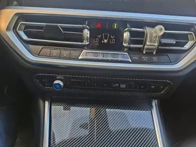 Vendo BMW 320 2020 - 31000 EUR, 130000 km - AUTO.MOTO.pt