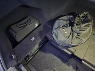 Vendo BMW 740 2017 - 35900 EUR, 125000 km - AUTO.MOTO.pt