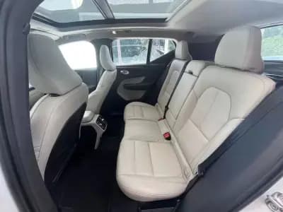 Vendo Volvo XC 40 2023 - 36900 EUR, 26000 km - AUTO.MOTO.pt