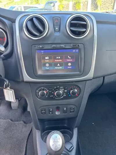 Sell Dacia Sandero 2016 - 11490 EUR, 116835 km - AUTO.MOTO.pt