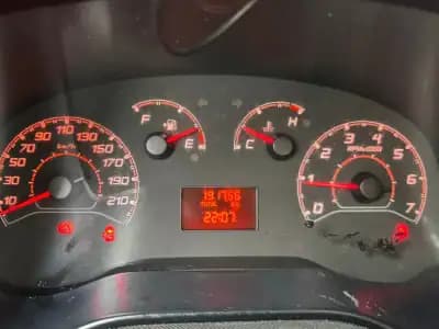 Vendo Fiat Doblo 2019 - 7900 EUR, 191383 km - AUTO.MOTO.pt