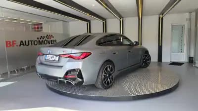 Vendo BMW i4 2022 - 55900 EUR, 33929 km - AUTO.MOTO.pt