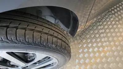 Vendo BMW i3 2022 - 21900 EUR, 91102 km - AUTO.MOTO.pt