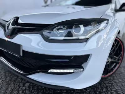 Vendo Renault Mégane Coupe 2013 - 24500 EUR, 105200 km - AUTO.MOTO.pt