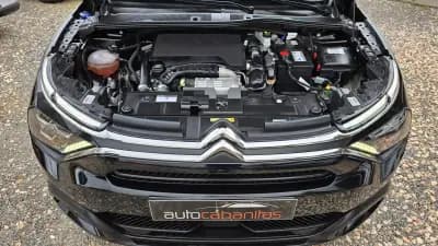 Vendo Citroën C4 2023 - 17950 EUR, 21950 km - AUTO.MOTO.pt