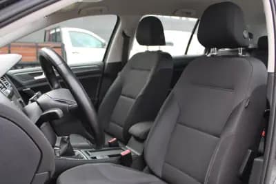 Sell Volkswagen Golf Variant 2020 - 14990 EUR, 173000 km - AUTO.MOTO.pt