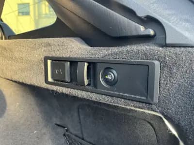 Vendo BMW 320 2021 - 31950 EUR, 80000 km - AUTO.MOTO.pt