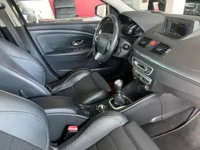 Sell Renault Mégane Sport Tourer 2010 - 4990 EUR, 340390 km - AUTO.MOTO.pt