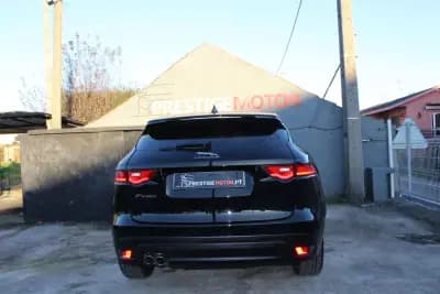 Vendo Jaguar F-Pace 2016 - 25900 EUR, 176000 km - AUTO.MOTO.pt