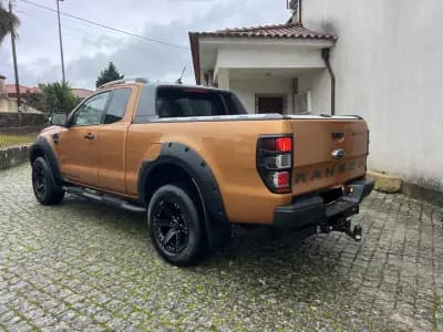 Vendo Ford Ranger 2021 - 35900 EUR, 180000 km - AUTO.MOTO.pt