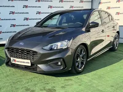 Vendo Ford Focus 2018 - 16750 EUR, 130000 km - AUTO.MOTO.pt