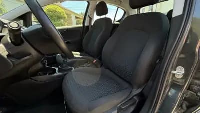 Sell Opel Corsa 2018 - 8900 EUR, 93000 km - AUTO.MOTO.pt