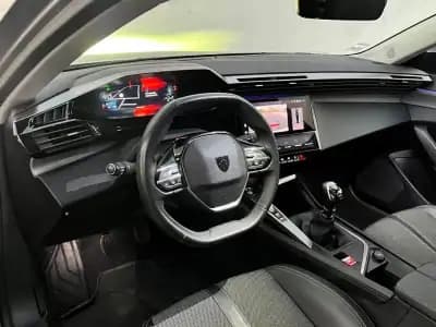 Vendo Peugeot 308 SW 2022 - 16900 EUR, 159901 km - AUTO.MOTO.pt