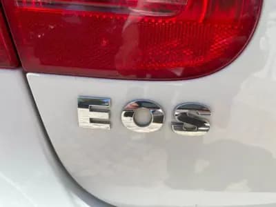 Sell Volkswagen EOS 2009 - 18500 EUR, 71621 km - AUTO.MOTO.pt