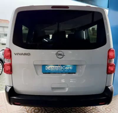 Vendo Opel Vivaro 2024 - 34950 EUR, 102000 km - AUTO.MOTO.pt