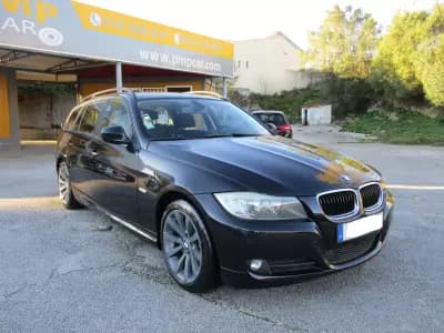 Vendo BMW 320 2009 - 8900 EUR, 236000 km - AUTO.MOTO.pt
