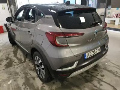 Sell Renault Captur 2020 - 18699 EUR, 92031 km - AUTO.MOTO.pt