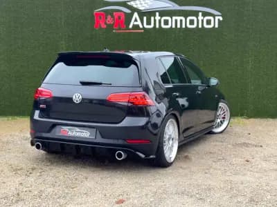 Vendo Volkswagen Golf 2019 - 27990 EUR, 110000 km - AUTO.MOTO.pt