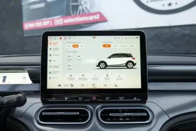 Vendo Smart 1 2023 - 28900 EUR, 25000 km - AUTO.MOTO.pt