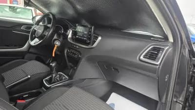 Sell Kia XCeed 2024 - 21000 EUR, 16850 km - AUTO.MOTO.pt