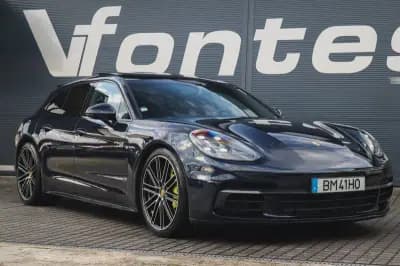 Sell Porsche Panamera Sport Turismo 2019 - 69880 EUR, 97640 km - AUTO.MOTO.pt
