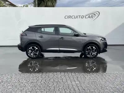 Sell Peugeot 2008 2021 - 16850 EUR, 43376 km - AUTO.MOTO.pt