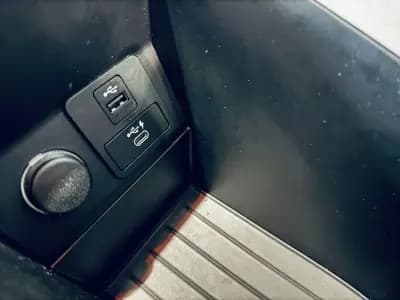 Vendo BMW i3 2022 - 31990 EUR, 7375 km - AUTO.MOTO.pt