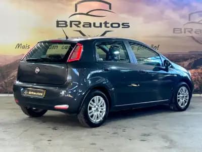 Vendo Fiat Punto 2013 - 6500 EUR, 134945 km - AUTO.MOTO.pt