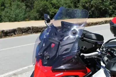 Sell Ducati Multistrada 1260 Enduro 2021 - 24500 EUR, 26000 km - AUTO.MOTO.pt