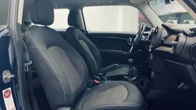 Vendo MINI One 2014 - 10990 EUR, 229990 km - AUTO.MOTO.pt