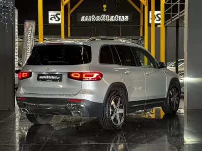 Vendo Mercedes-Benz GLB 200 2023 - 44990 EUR, 40300 km - AUTO.MOTO.pt