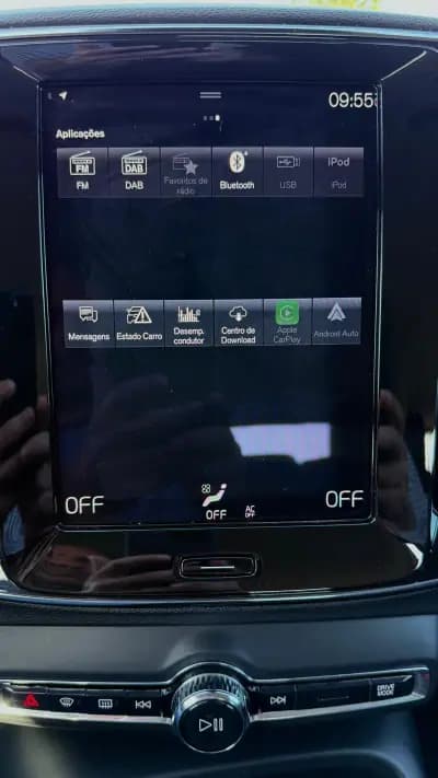 Sell Volvo XC 40 2021 - 24900 EUR, 149000 km - AUTO.MOTO.pt