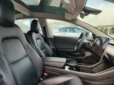 Sell Tesla Model 3 2019 - 18900 EUR, 125000 km - AUTO.MOTO.pt
