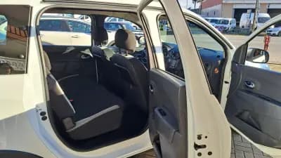 Vendo Dacia Lodgy 2021 - 15900 EUR, 130712 km - AUTO.MOTO.pt