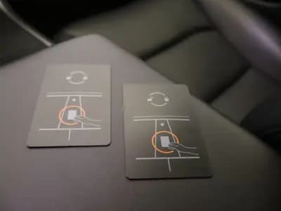 Vendo Tesla Model 3 2020 - 22500 EUR, 151000 km - AUTO.MOTO.pt