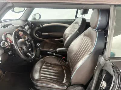 Vendo MINI 2015 - 12990 EUR, 178135 km - AUTO.MOTO.pt