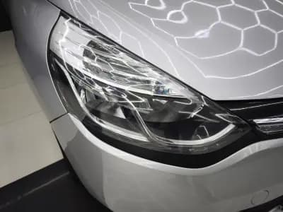 Sell Renault Clio 2015 - 9250 EUR, 201119 km - AUTO.MOTO.pt