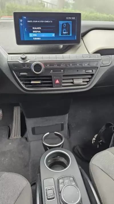 Vendo BMW i3 2021 - 25950 EUR, 60279 km - AUTO.MOTO.pt