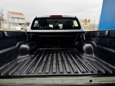 Vendo Isuzu D-Max 2023 - 32950 EUR, 109000 km - AUTO.MOTO.pt